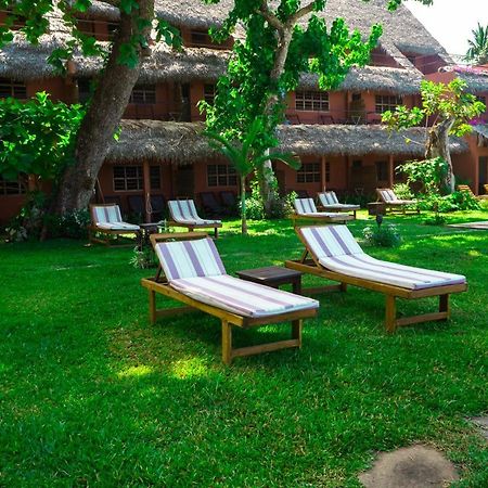 Nosy Lodge Екстериор снимка